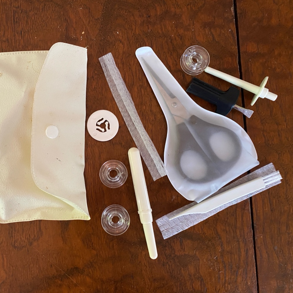 Vintage Singer Sewing Machine Accessories seam ripper, scissors, bobbins, etc.